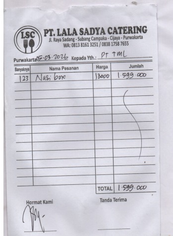 TML - Penyediaan nasi box dan takjil oleh warga untuk acara buka puasa bersama seluruh karyawan